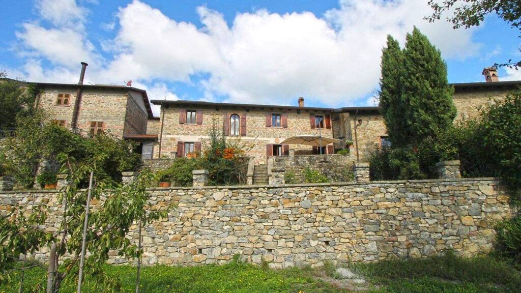 Bauernhaus zum Kauf 1.200.000 € 9 Zimmer 700 m² 800 m² Grundstück Casola in Lunigiana 54014