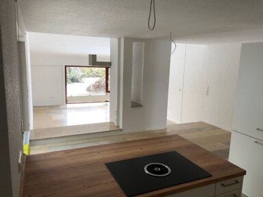 Einfamilienhaus zur Miete 1.750 € 7 Zimmer 210 m² 1.000 m² Grundstück frei ab 01.10.2024 Schießberg Crailsheim 74564