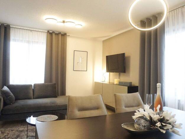 Wohnung zur Miete 1.000 € 2 Zimmer 67 m² 1. Geschoss Meersburg 88709