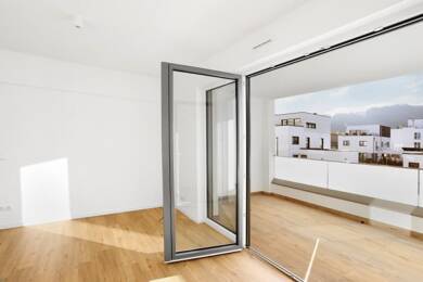 Wohnung zur Miete 750 € 2 Zimmer 57,2 m² 1. Geschoss Schönaustr. 16 Schönbrunn Landshut 84036