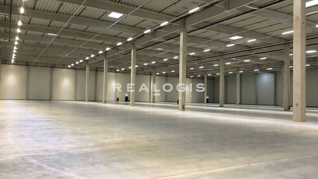 Halle/Industriefläche zur Miete - Erstbezug 7.450 m² Lagerfläche Waldkraiburg 84478