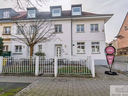 Haus zum Kauf 1.499.000 € 10 Zimmer 226,7 m² 575 m² Grundstück frei ab sofort Benrath Düsseldorf Benrath 40597