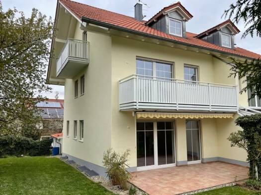 Doppelhaushälfte zur Miete 1.160 € 5 Zimmer 145,3 m² 400 m² Grundstück frei ab 01.05.2026 Rotthalmünster 94094