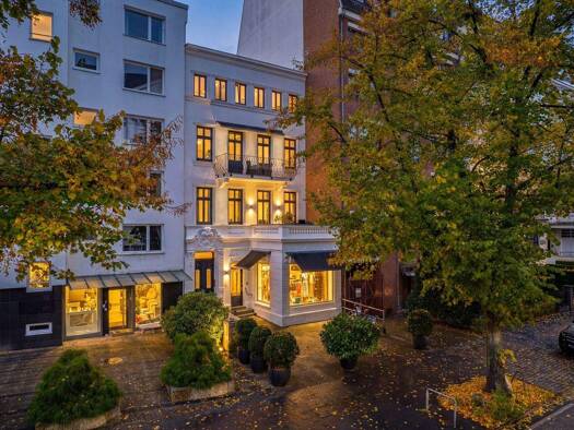 Haus zum Kauf 6.800.000 € 13 Zimmer 387 m² 371 m² Grundstück Uhlenhorst Hamburg 22085