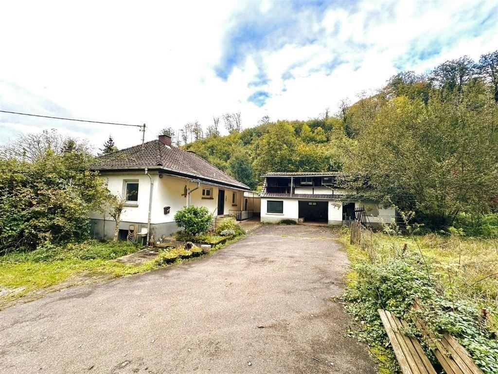 Einfamilienhaus zum Kauf 670.000 € 4 Zimmer 76 m²<br/>Wohnfläche 4.714 m²<br/>Grundstück ab sofort<br/>Verfügbarkeit Taläcker 10 Hohensachsen Weinheim , Bergstr 69469