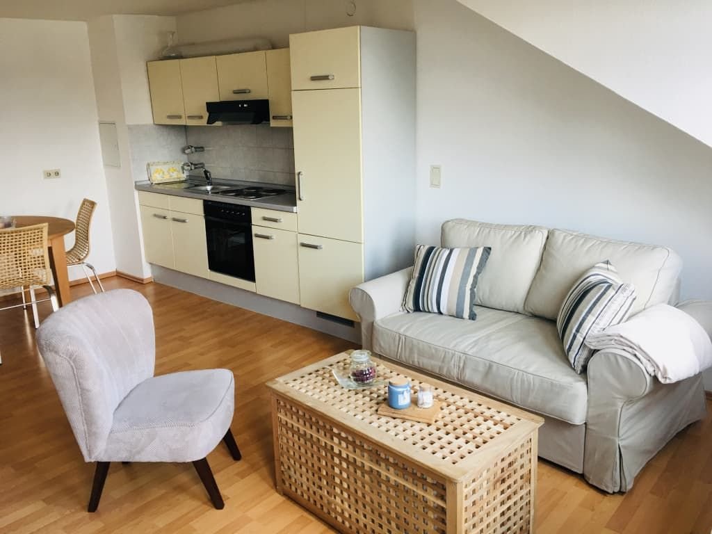 Wohnung zur Miete Wohnen auf Zeit 1.552 € 2 Zimmer 38 m²<br/>Wohnfläche 01.04.2025<br/>Verfügbarkeit Kaiser-Friedrich-Promenade Wahlbezirk 11 Bad Homburg vor der Höhe 61348