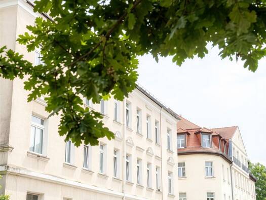 Wohnung zur Miete 999 € 2 Zimmer 77 m² 2. Geschoss Kötzschauer Straße 10 Kleinzschocher Südwest 04229