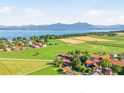 Bauernhaus zum Kauf 1.980.000 € 8 Zimmer 479 m² 2.100 m² Grundstück Lienzing Gstadt am Chiemsee 83257