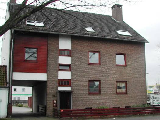 Wohnung zur Miete 650 € 3 Zimmer 88 m² 1. Geschoss Lindenstr.  88A Fähr-Lobbendorf Bremen 28755