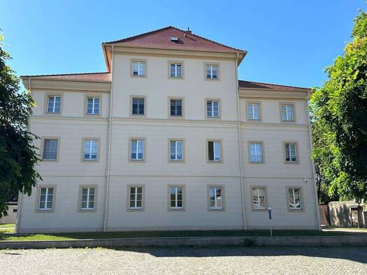 Wohnung zur Miete 530 € 2 Zimmer 58,2 m² 2. Geschoss Brüderstraße 3a Oschatz 04758