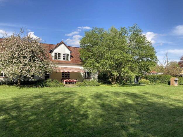 Einfamilienhaus zum Kauf provisionsfrei 795.000 € 6 Zimmer 173 m² 3.994 m² Grundstück Eutin 23701