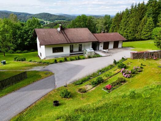 Haus zum Kauf 345.000 € 7 Zimmer 164 m² 2.500 m² Grundstück Fürstenstein 94538