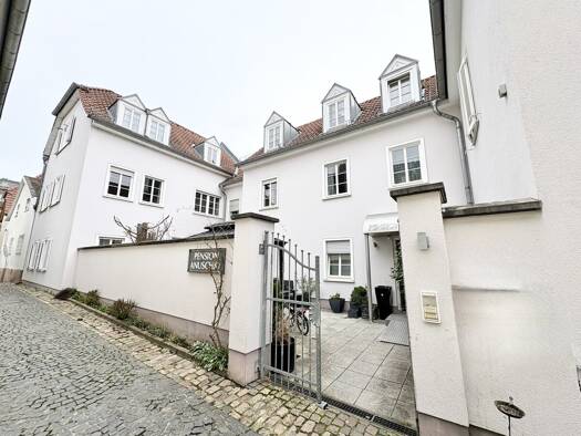 Gewerbeobjekt zum Kauf als Kapitalanlage geeignet 1.550.000 € 456 m² 286 m² Grundstück Biebrich Wiesbaden 65203