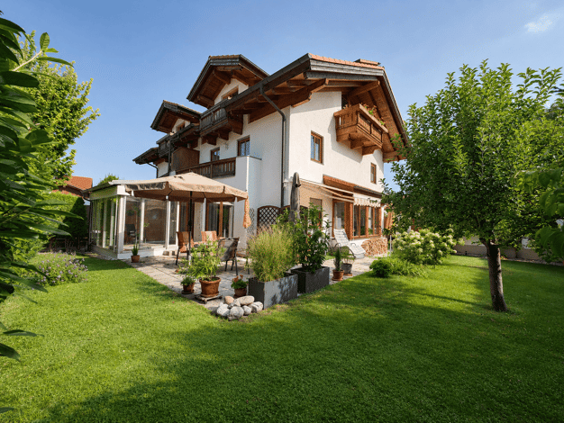Haus zum Kauf 885.000 € 8 Zimmer 150 m² 437 m² Grundstück Brannenburg Brannenburg 83098