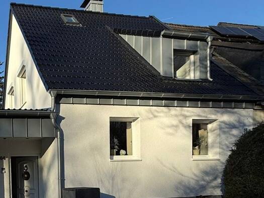 Doppelhaushälfte zur Miete 2.200 € 3 Zimmer 150 m² frei ab 01.09.2026 Ohligs-Aufderhöhe Solingen 42697