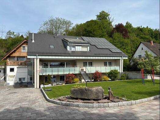 Mehrfamilienhaus zum Kauf 1.750.000 € 20 Zimmer 640 m² 2.340 m² Grundstück Schwaibach Gengenbach 77723
