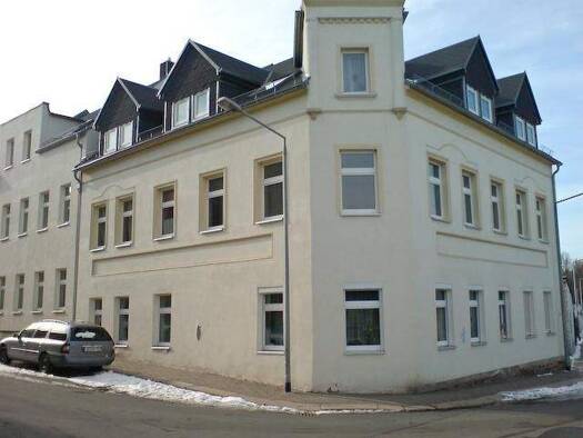 Wohnung zur Miete 300 € 2 Zimmer 52,1 m² 1. Geschoss Amtsstraße 1 Meerane 08393