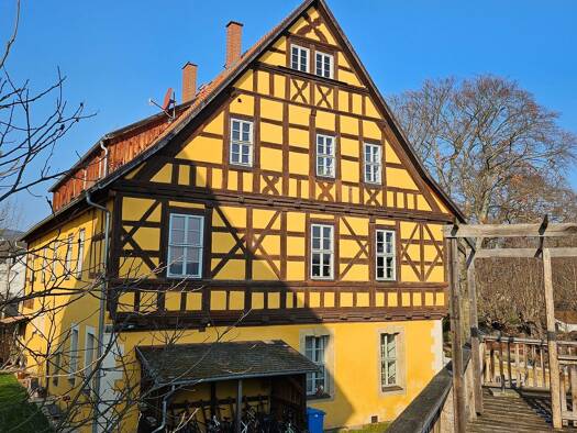 Wohnung zur Miete 900 € 4 Zimmer 105 m² Geschoss 1/2 frei ab 01.06.2026 Halbe Gasse 18 Saalfeld Saalfeld/Saale 07318