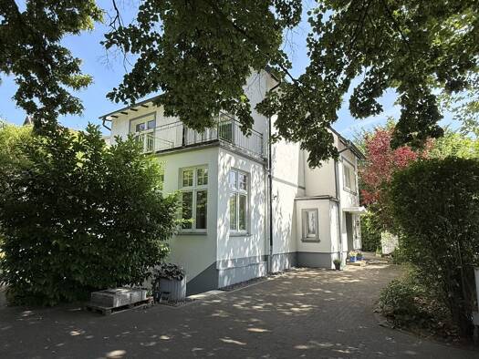 Villa zur Miete 4.800 € 9 Zimmer 251 m² 700 m² Grundstück Rennbahnstraße 134 Marienthal Hamburg 22043