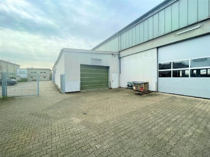 Lagerhalle zur Miete provisionsfrei 5,70 € 1.002 m²<br/>Lagerfläche ab 1.002 m²<br/>Teilbarkeit Altstadt II - Südwest Mülheim an der Ruhr 45473