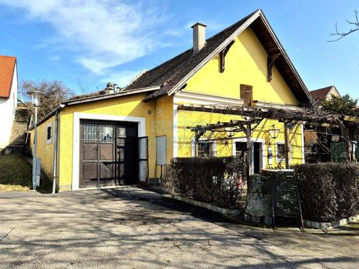 Restaurant zum Kauf 89.000 € 235 m² Gastrofläche Röschitz 3743