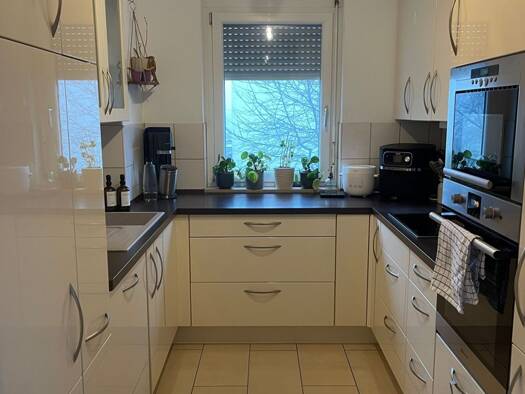 Wohnung zur Miete 1.300 € 3 Zimmer 75 m² Geschoss 1/5 frei ab 01.05.2026 Fasanenhof Stuttgart 70565