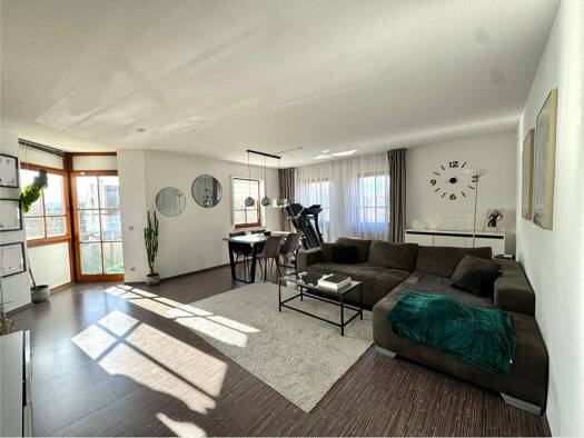 Wohnung zur Miete 830 € 3,5 Zimmer 77,7 m² Geschoss 2/3 frei ab 01.06.2026 Balingen 72336