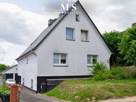 Mehrfamilienhaus zum Kauf 359.000 € 6 Zimmer 150 m² 710 m² Grundstück frei ab sofort Lauenburg/Elbe 21481