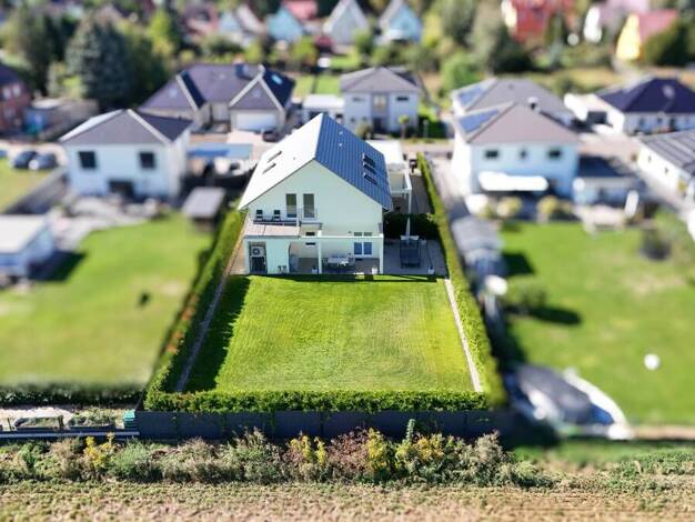 Einfamilienhaus zum Kauf 495.000 € 6 Zimmer 184 m² Vor dem Muldedamm Bitterfeld Bitterfeld-Wolfen 06749