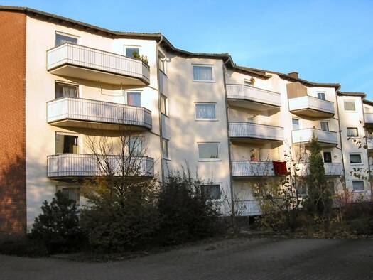 Wohnung zur Miete 668 € 4 Zimmer 89 m² 2. Geschoss frei ab 01.08.2026 Rauchstrasse 32/34 Holzminden 37603