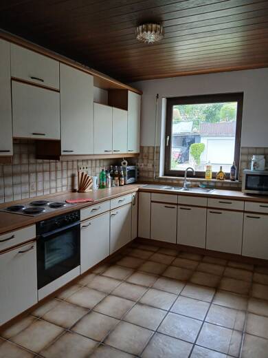 Wohnung zur Miete 980 € 5 Zimmer 120 m² frei ab 15.06.2025 Röttingen Röttingen 97285