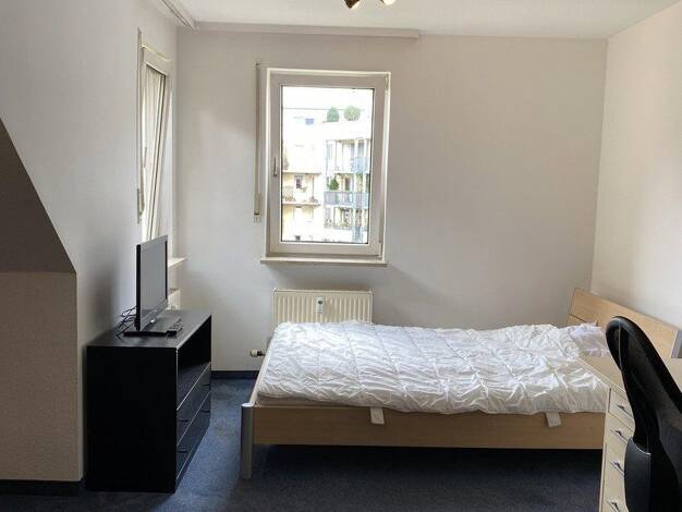 Wohnung zur Miete 580 € 1 Zimmer 26 m² 3. Geschoss frei ab sofort Karl-Bröger-Straße 18 Steinbühl Weiterer Innenstadtgürtel Süd 90459