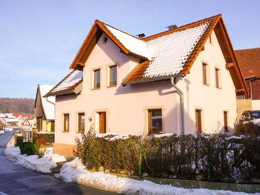 Einfamilienhaus zum Kauf 115.000 € 5,5 Zimmer 125,8 m² 268 m² Grundstück Aufseß 91347