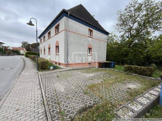 Mehrfamilienhaus zum Kauf als Kapitalanlage geeignet 75.000 € 203,6 m² 412 m² Grundstück Nißma Elsteraue 06729