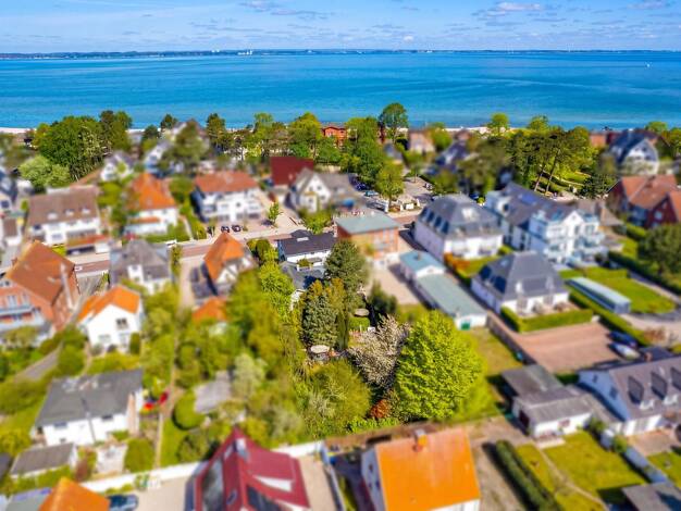 Haus zum Kauf 1.450.000 € 205 m² 1.004 m² Grundstück Niendorf/Ostsee Timmendorfer Strand 23669