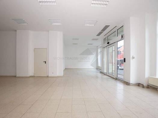 Verkaufsfläche zur Miete 350 € 1,5 Zimmer 125 m² Verkaufsfläche Innere Zwickauer Straße 52a Niederplanitz Zwickau 08062