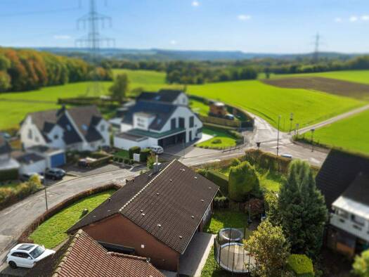 Einfamilienhaus zum Kauf 435.000 € 5 Zimmer 156 m² 576 m² Grundstück Lennep Remscheid 42897
