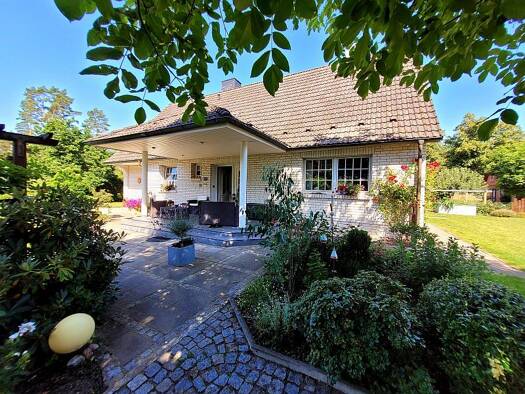 Einfamilienhaus zum Kauf 299.000 € 5 Zimmer 164 m² 1.165 m² Grundstück Neu Klüß 19230