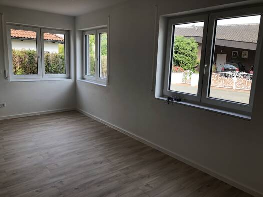 Wohnung zur Miete 950 € 3 Zimmer 77 m² UG frei ab 01.05.2026 Neunkirchen Neunkirchen a.Brand 91077