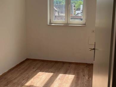 Wohnung zum Kauf 149.000 € 6 Zimmer 90,3 m² Eberbach Eberbach 69412
