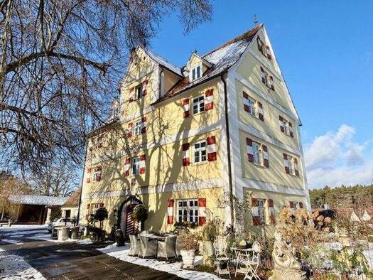 Büro zur Miete provisionsfrei 66 € 3 Zimmer 66 m² Bürofläche teilbar von 44 m² bis 22 m² Zum Schloss 8 Großschwarzenlohe Wendelstein 90530