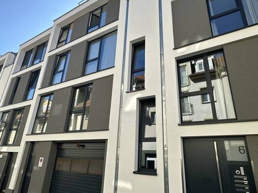 Wohnung zur Miete 1.100 € 3 Zimmer 101 m² 1. Geschoss frei ab sofort Gutenbergstraße 6 Gotha 99867