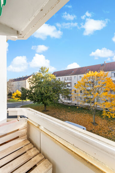 Wohnung zum Kauf 98.000 € 3 Zimmer 58 m² 2. Geschoss Rockendorfer Weg 99 Südstadt Halle 06128