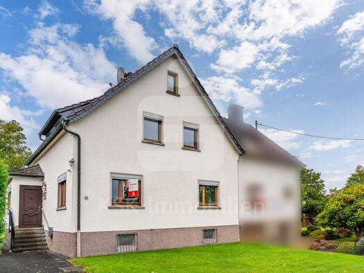 Doppelhaushälfte zum Kauf 189.000 € 5 Zimmer 123 m² 544 m² Grundstück Dattenfeld Windeck 51570