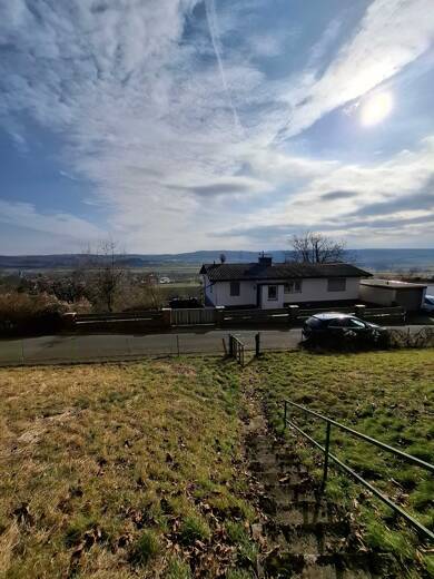 Haus zum Kauf 280.000 € 6 Zimmer 170 m² 744 m² Grundstück frei ab sofort Dauernheim Ranstadt 63691