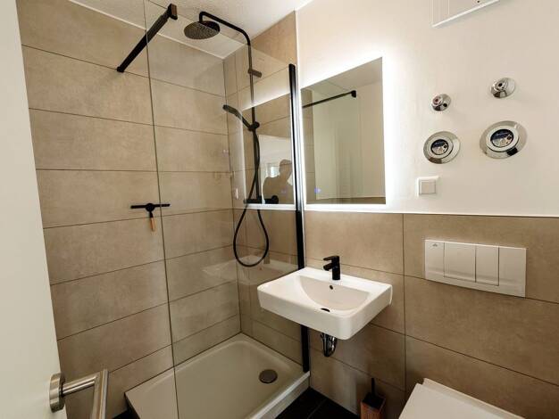 Wohnung zur Miete 530 € 1 Zimmer 38 m² 1. Geschoss Arthur-Hoffmann-Straße 90 Südvorstadt Leipzig 04275
