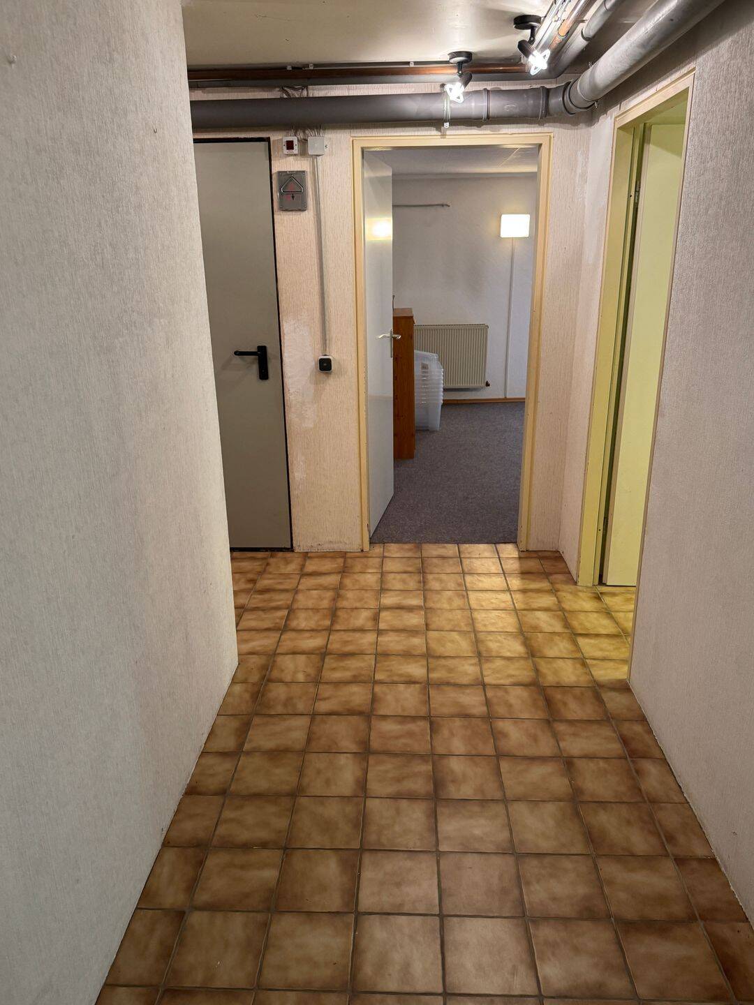 Property thumbnail 36