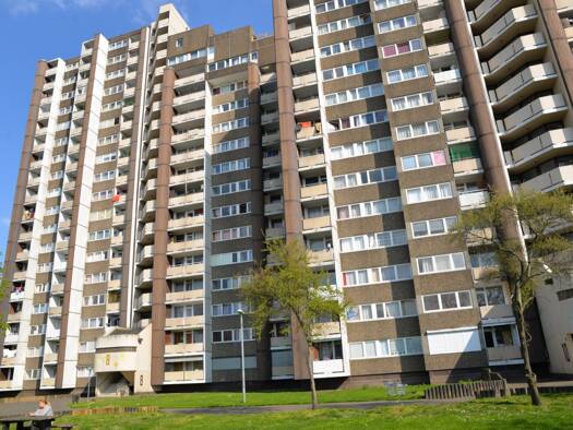 Wohnung zum Kauf 70.000 € 2 Zimmer 40 m² 7. Geschoss Alte Brühler Str. 8 Meschenich Köln 50997