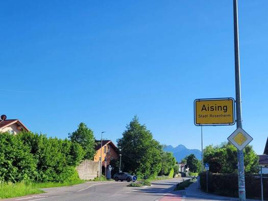 Grundstück zum Kauf 374.000 € 403 m² Grundstück Baugenehmigung vorhanden frei ab sofort Aising Rosenheim 83026