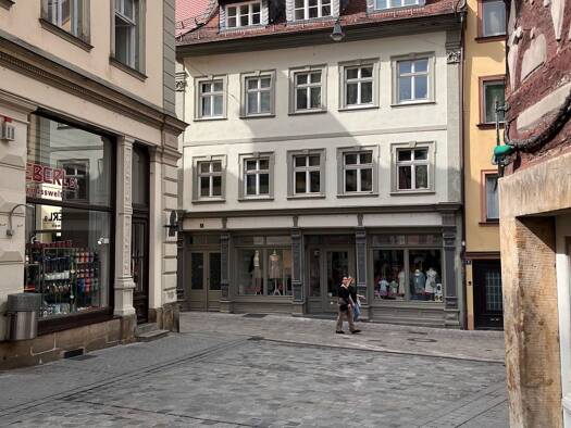 Wohnung zur Miete 1.100 € 3 Zimmer 91 m² Geschoss 1/3 frei ab 01.02.2026 Dominikanerstraße 2 Bamberg 96049